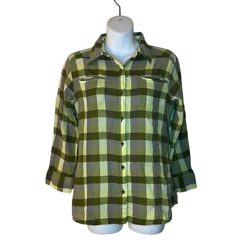 The North Face plaid button-down boyfriend shirt size M - EUC